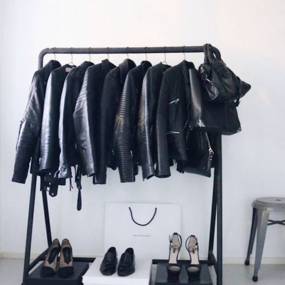 ‼️💞😍Treat Yo' Self!💞😍‼️ - Picture 5 of 8